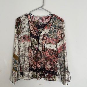 Cute Zara top!